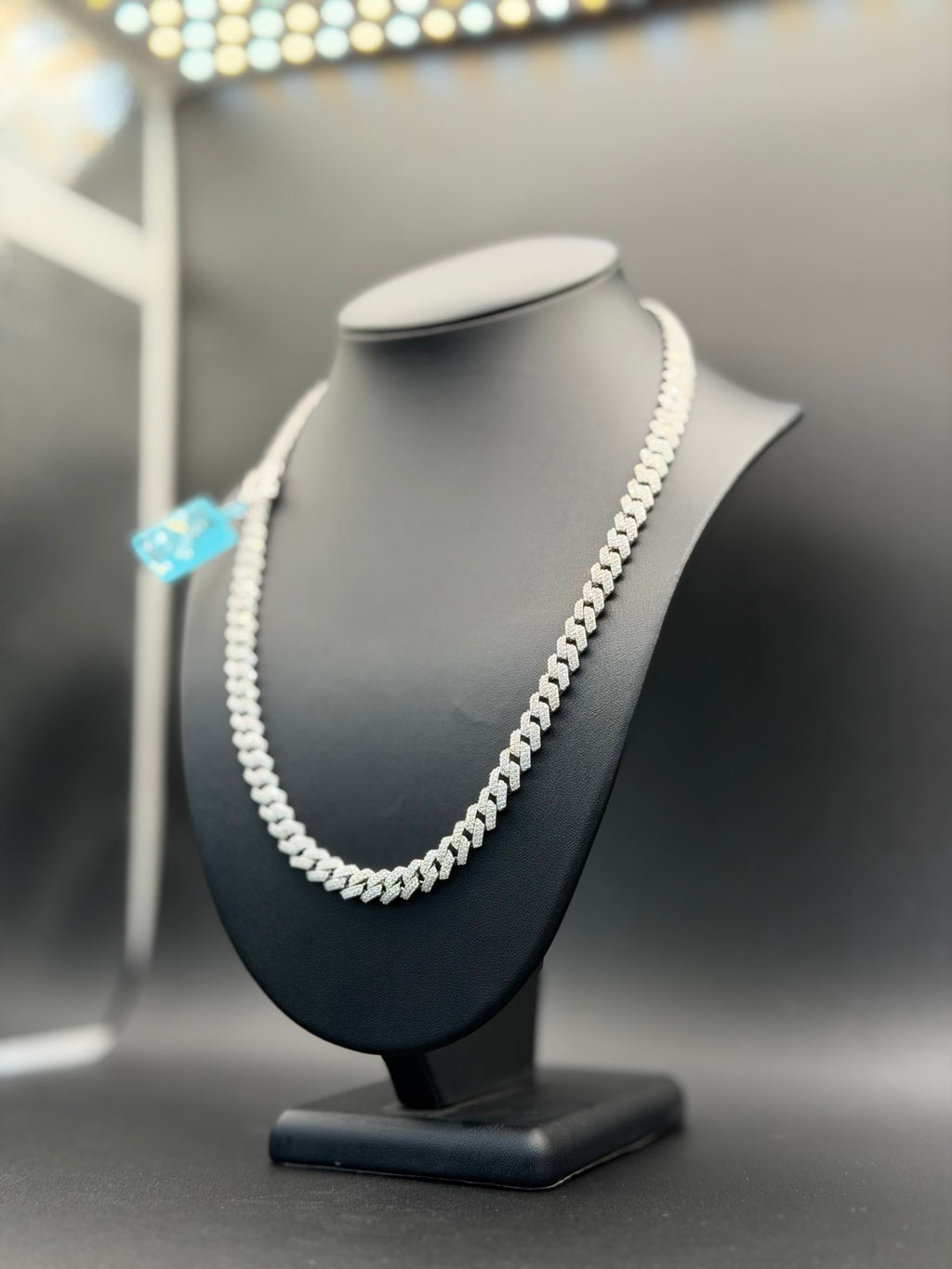 VVS1 Moissanite Cuban Link Chain 10MM