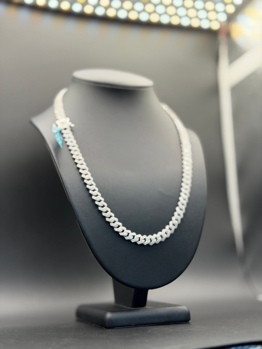 VVS1 Moissanite Cuban Link Chain 10MM