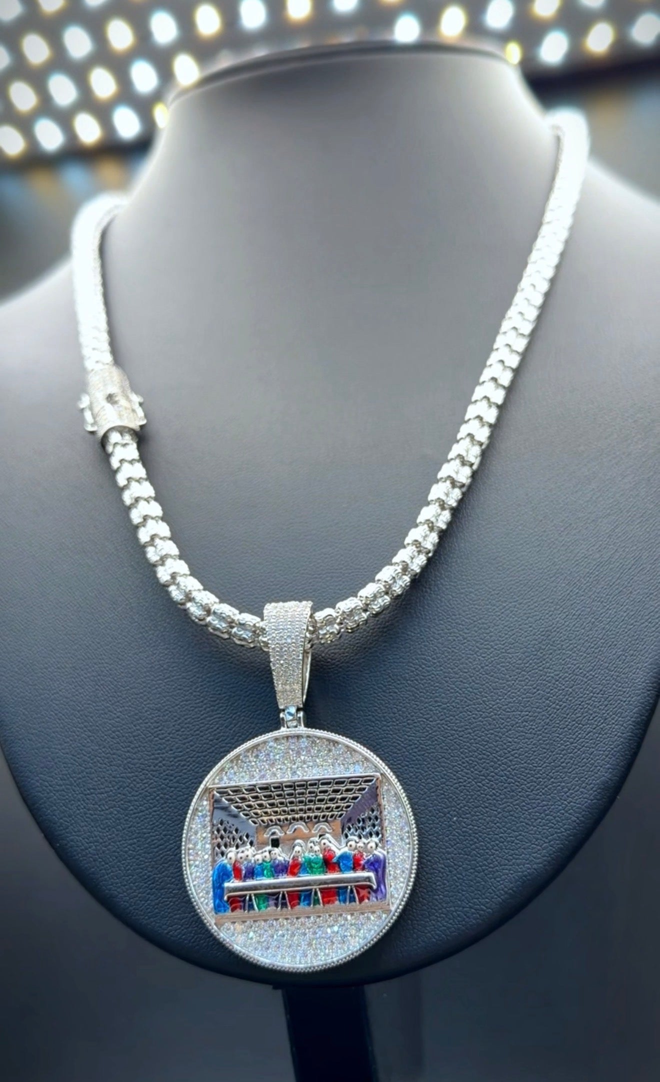5.2 MM MOISSANITE LOCK Moon Ice Cut Chain inches + Last Supper moissanite Pendant