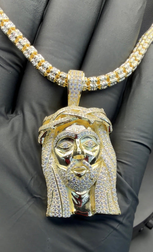 5MM Moon Ice Cut Chain inches + JESUS Pendant