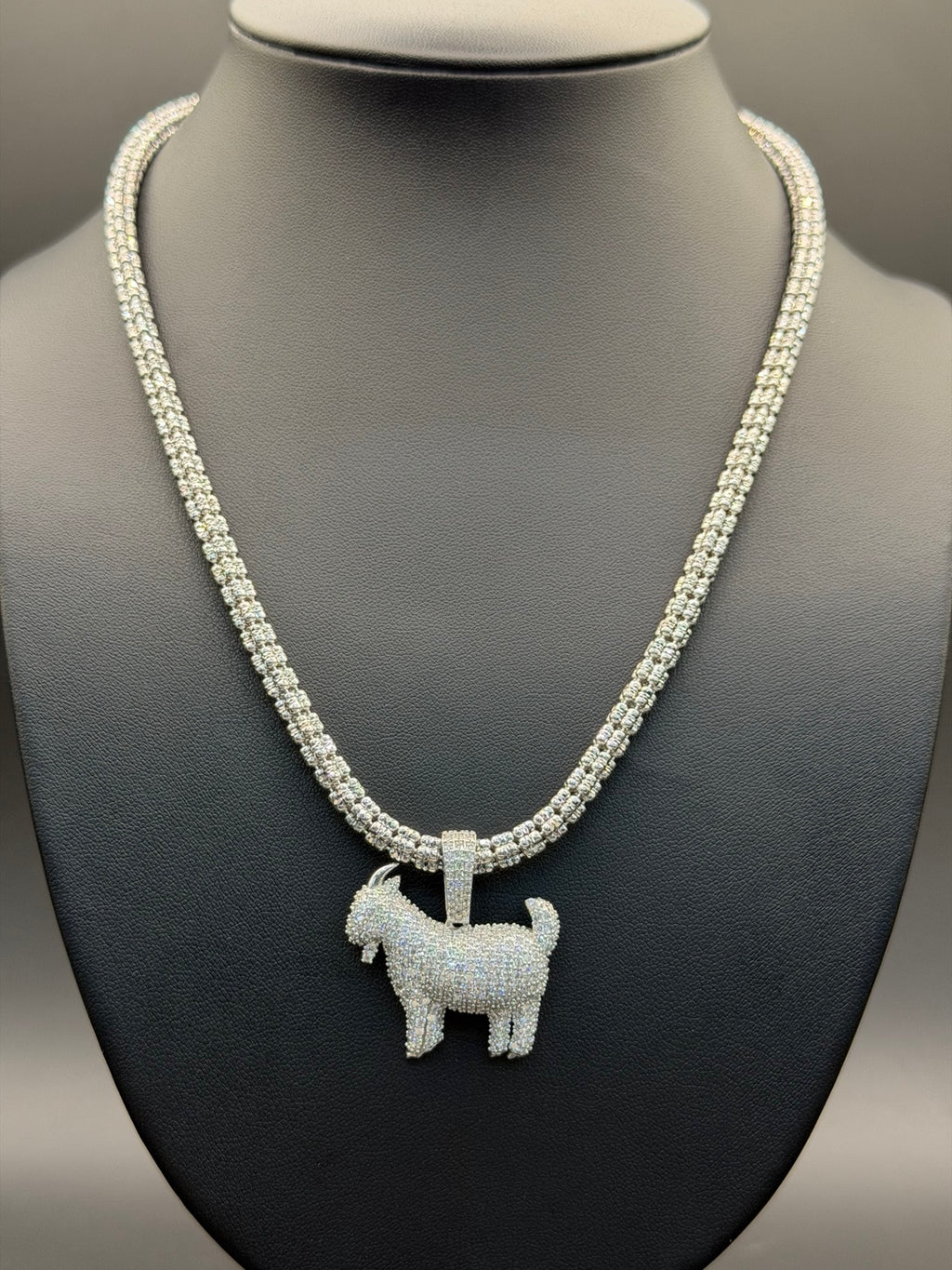 5MM Moon ice cut chain + GOAT Diamond Pendant