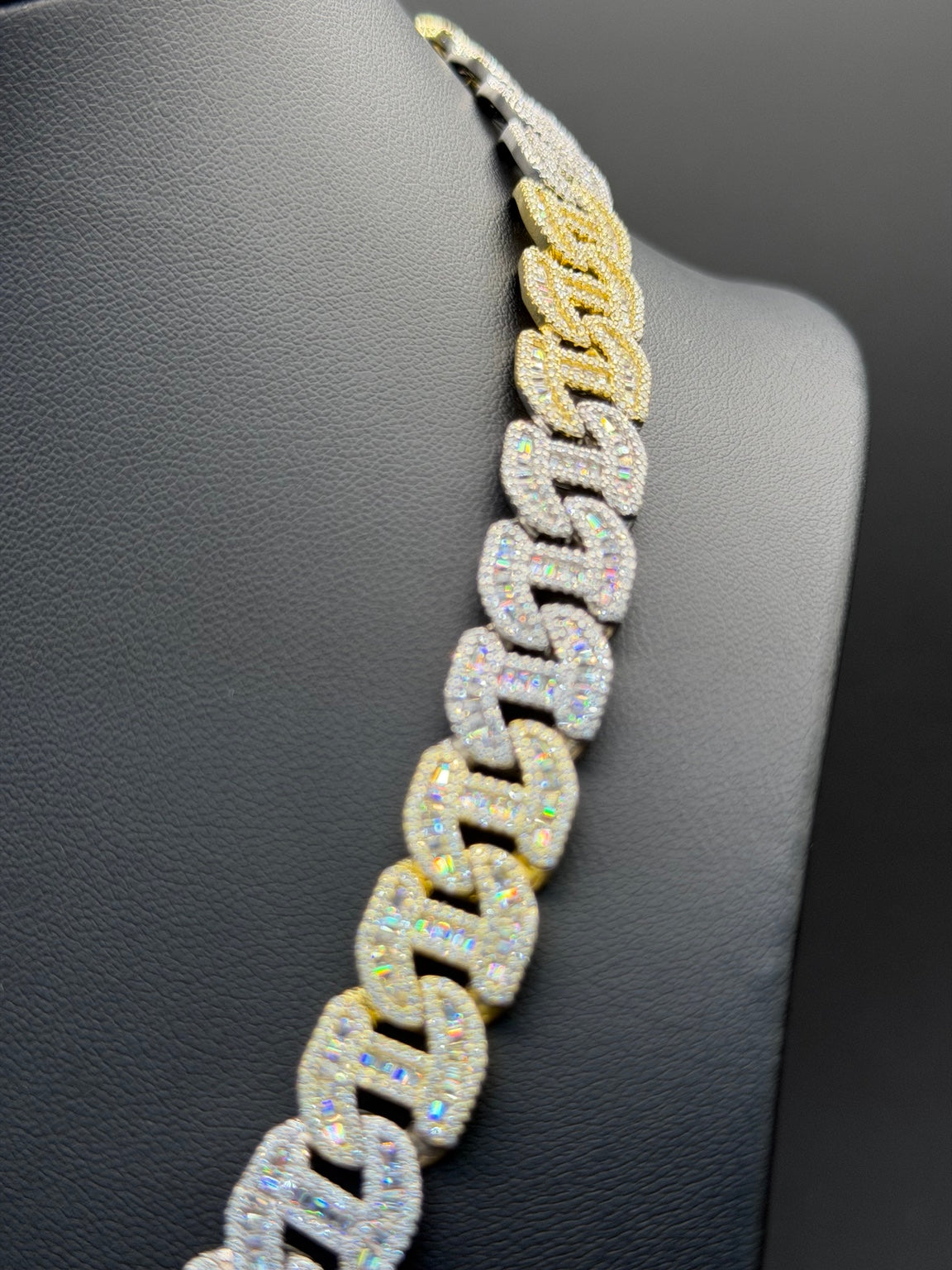 Two Tone VVS1 Moissanite Cuban Mariner Link Chain