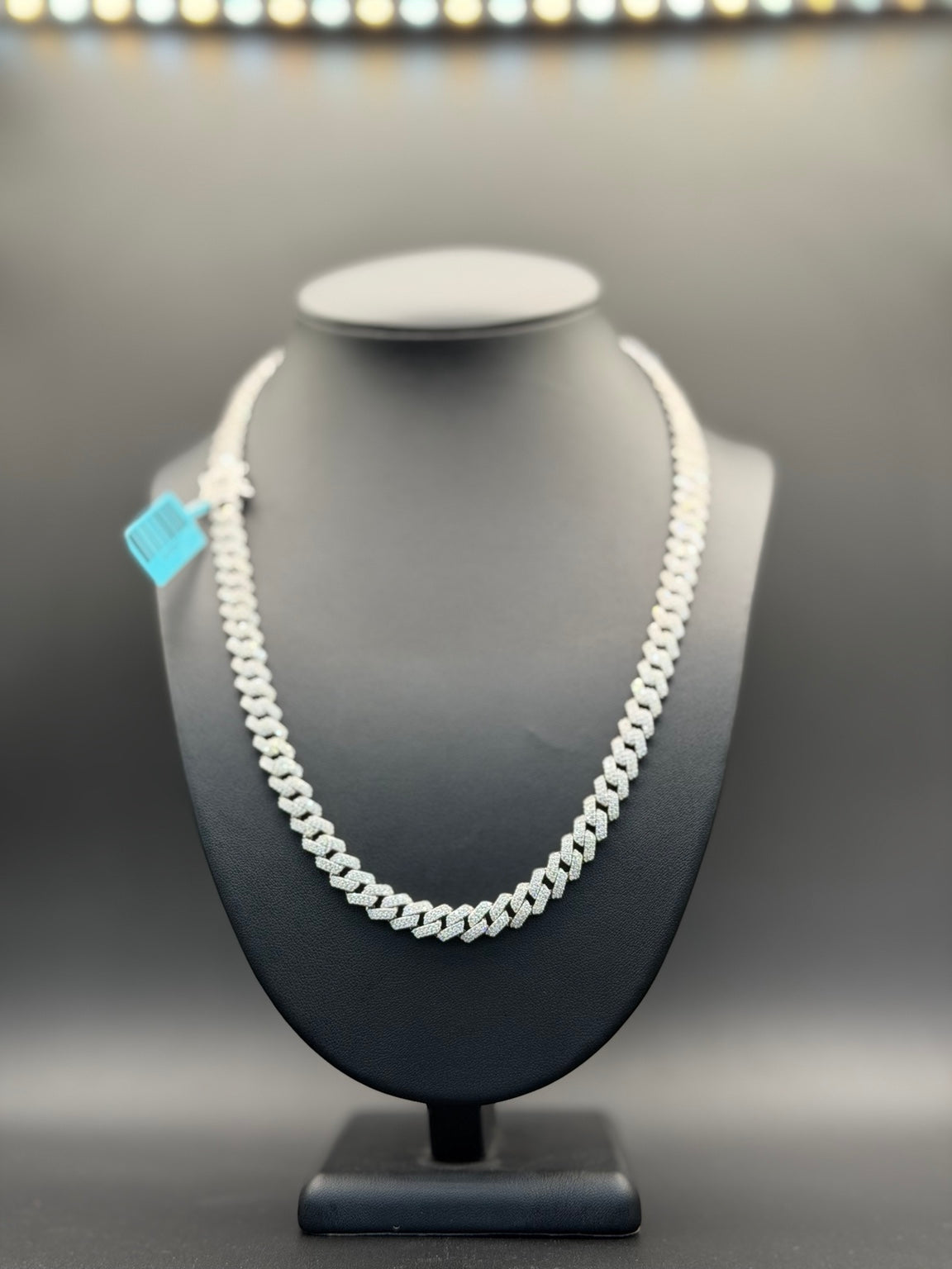 VVS1 Moissanite Cuban Link Chain 10MM