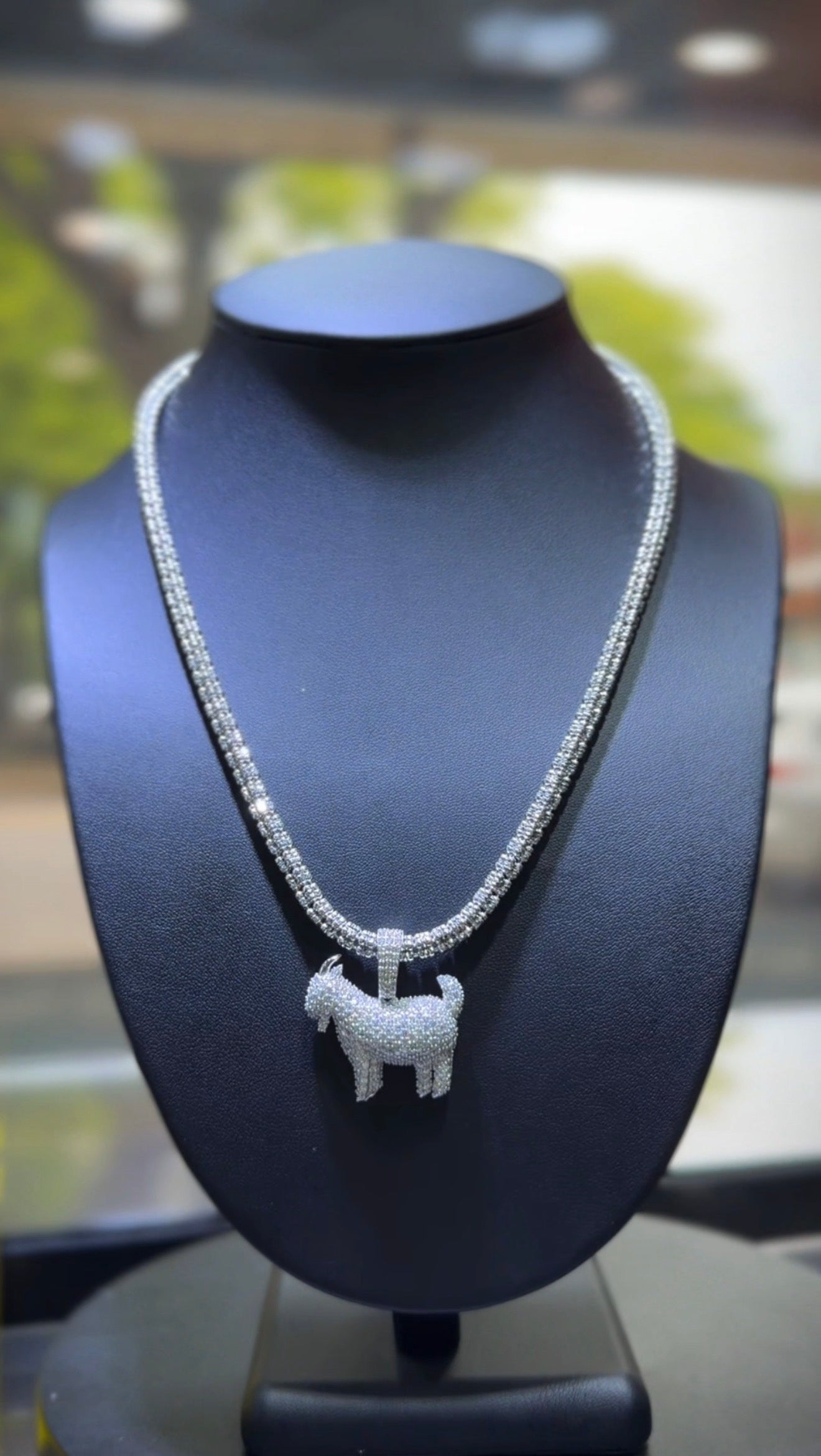 5MM Moon ice cut chain + GOAT Diamond Pendant